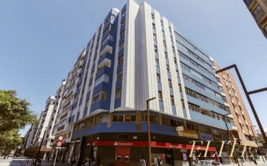 Despacho en Mesa y López